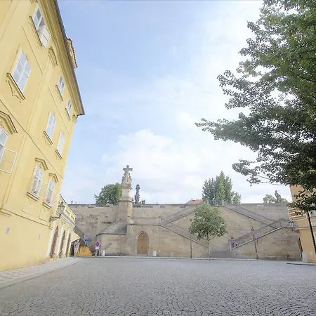 Apartament Charles Bridge View